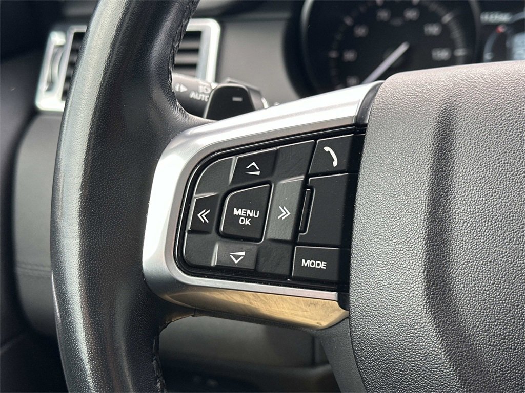 Used 2019 Land Rover Discovery Sport HSE image 21