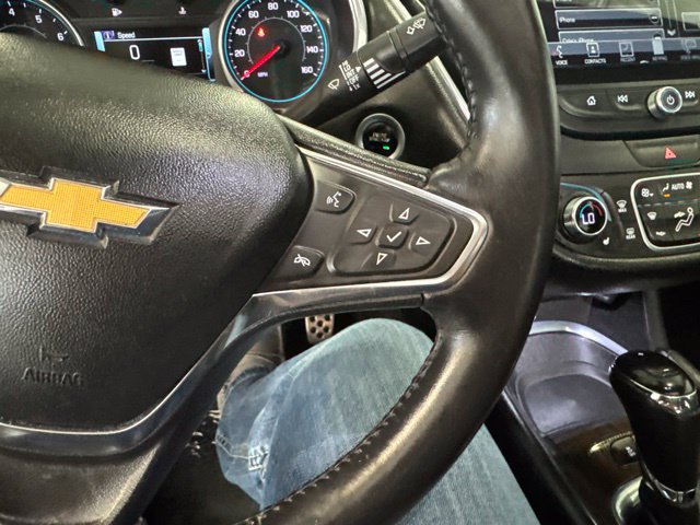 Used 2017 Chevrolet Malibu Premier w/ Premier Sun and Wheel Package FWD image 38