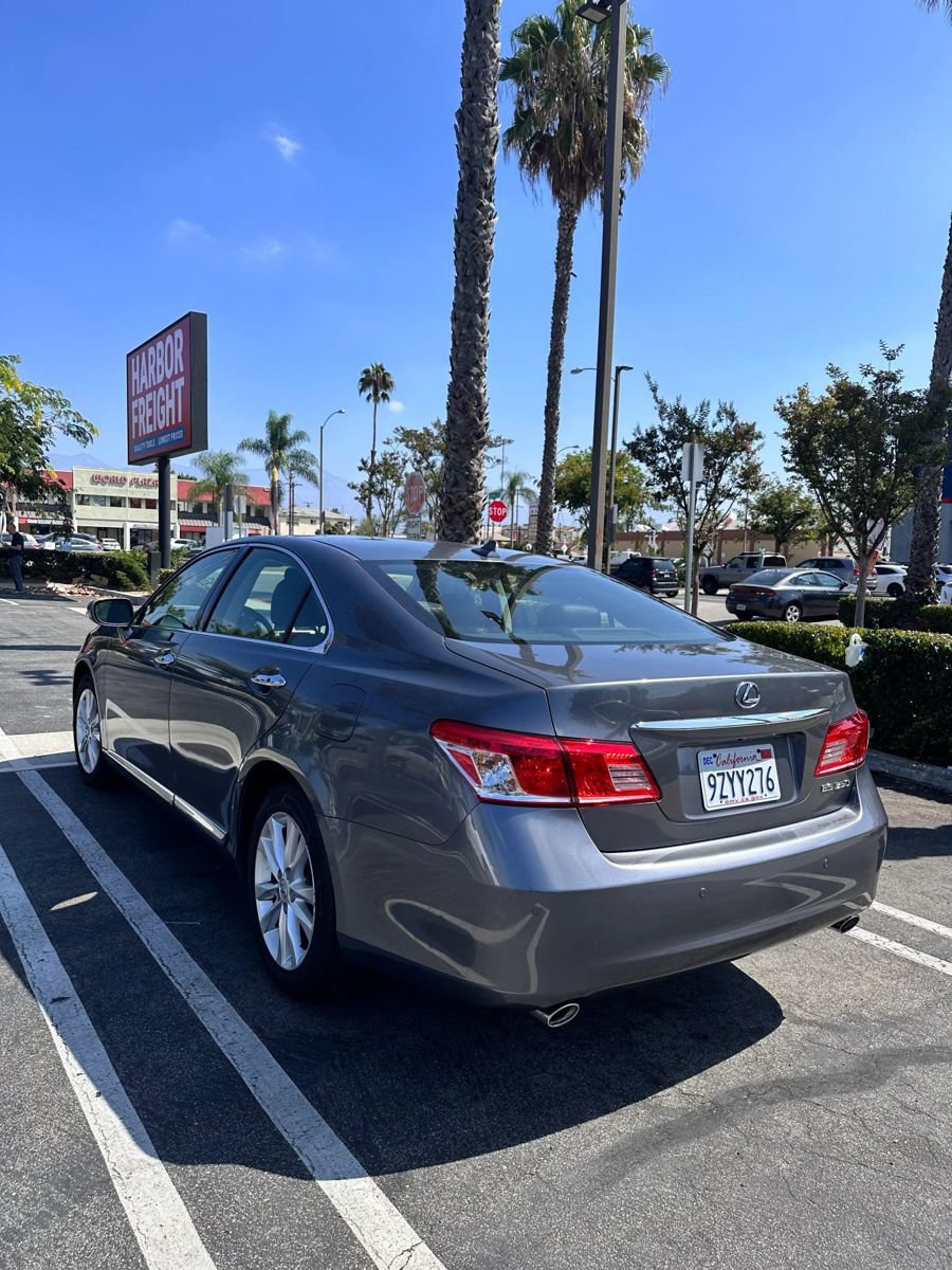 Used 2012 Lexus ES 350 FWD image 2