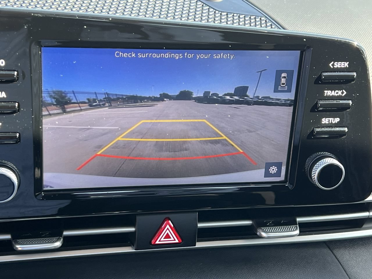 Used 2022 Hyundai Elantra SEL w/ Convenience Package FWD image 15