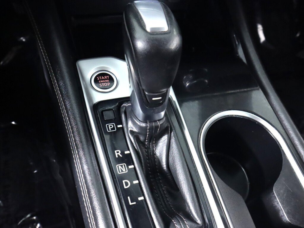 Used 2020 Nissan Altima 2.5 SL FWD image 25