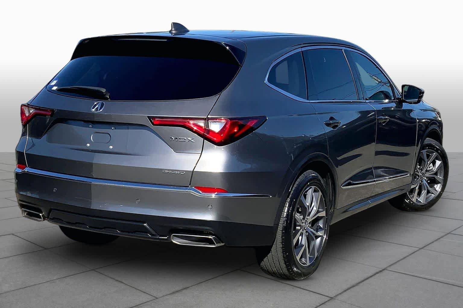 Used 2023 Acura MDX SH-AWD w/ Technology Package image 13