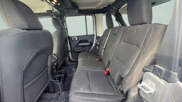 Certified 2019 Jeep Wrangler Unlimited Sahara AWD/4WD image 22