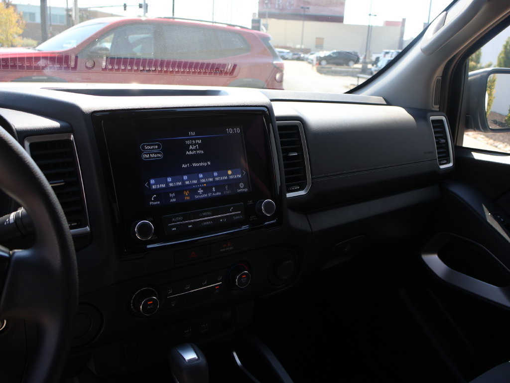 Used 2022 Nissan Frontier SV RWD image 32