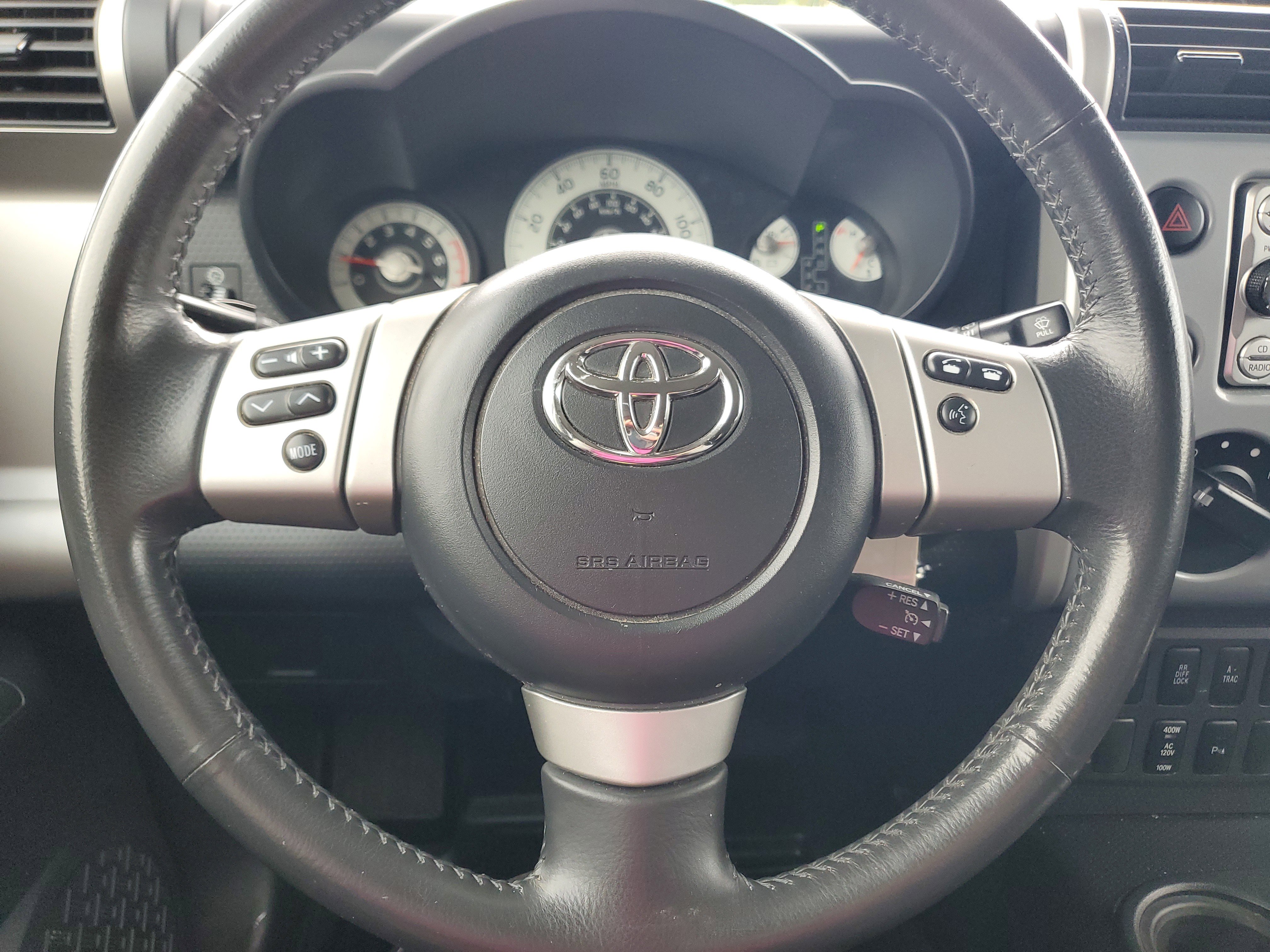 Used 2014 Toyota FJ Cruiser 4WD w/ Upgrade Package image 19