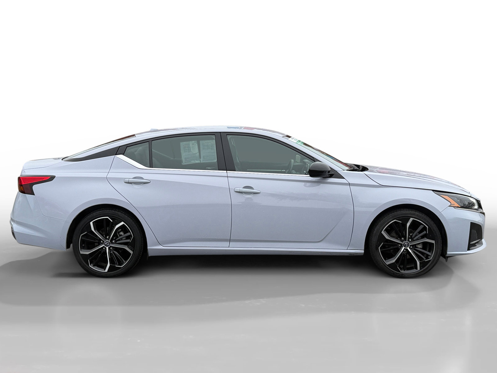 Used 2024 Nissan Altima 2.5 SR image 6