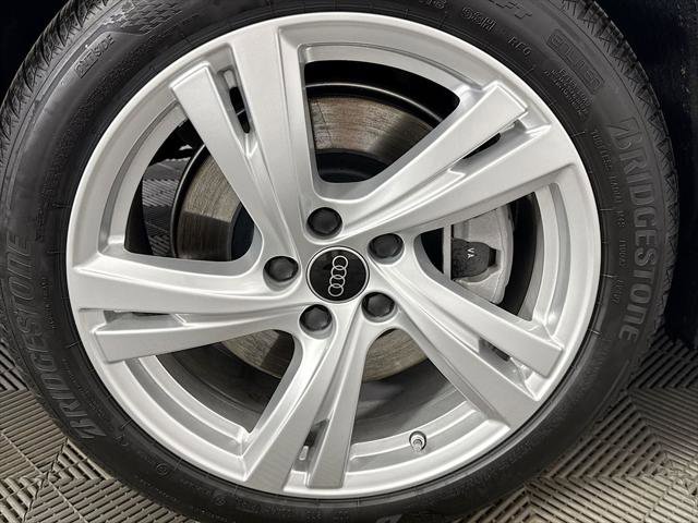 Certified 2025 Audi A5 2.0T Premium Plus w/ Premium Plus AWD/4WD image 33