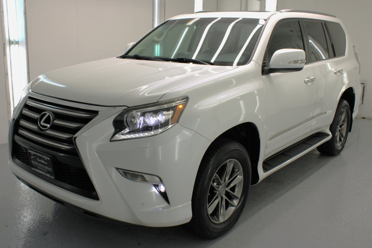Used 2017 Lexus GX 460 Premium image 4