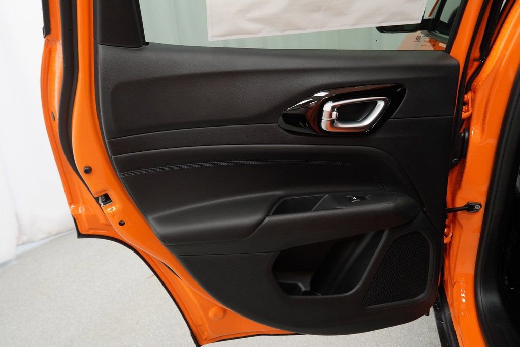 New 2026 Jeep Compass Latitude image 31