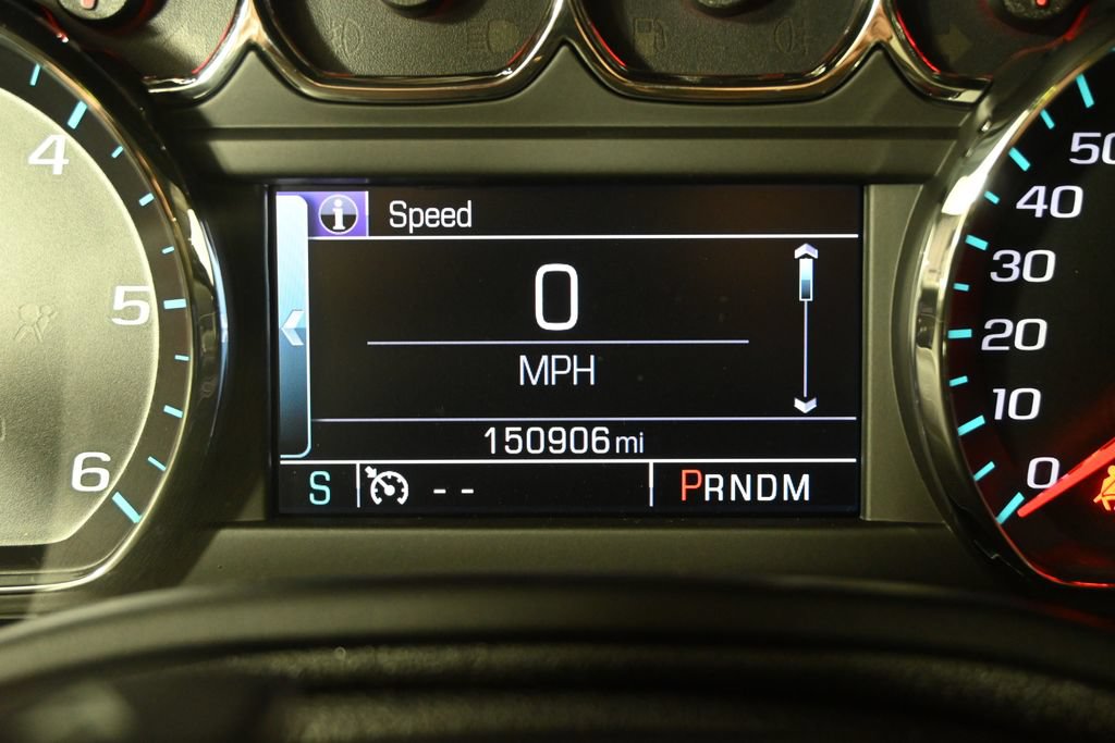 Used 2015 Chevrolet Tahoe LT w/ Luxury Package AWD/4WD image 27