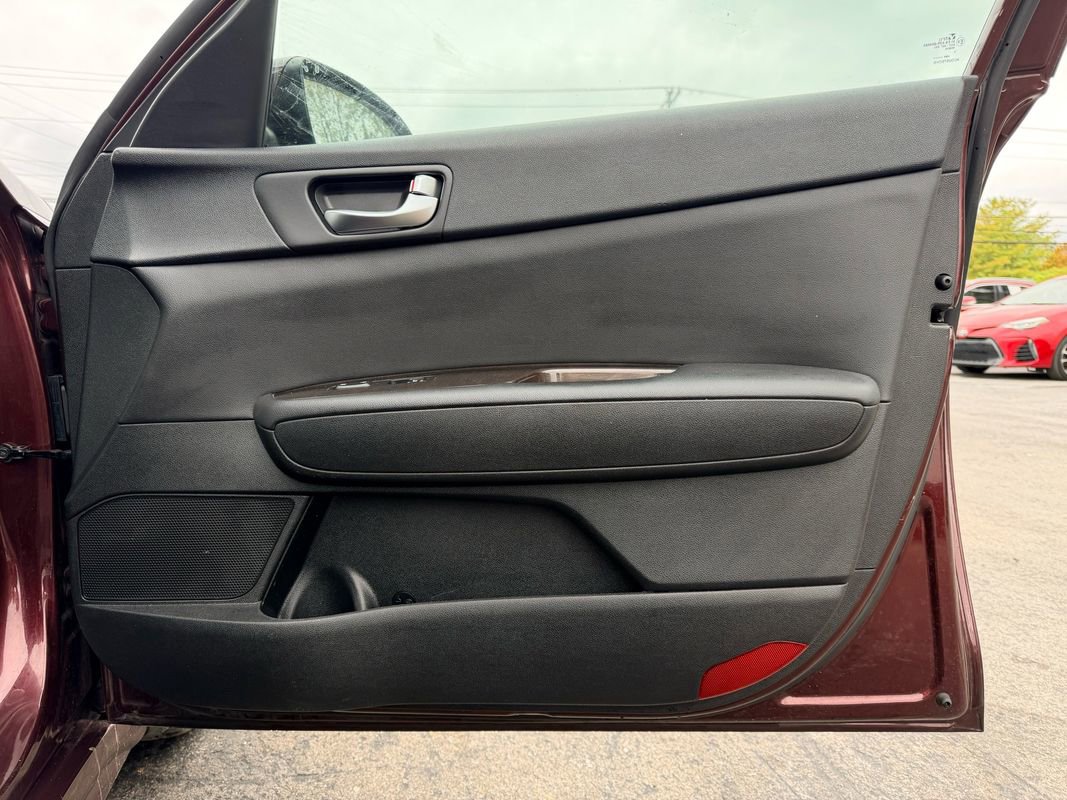 Used 2017 Kia Optima EX FWD image 29