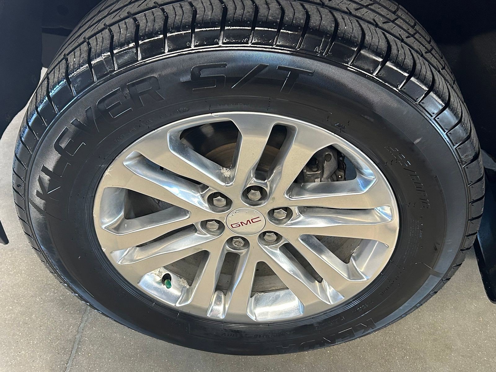 Used 2016 GMC Canyon SLT image 9