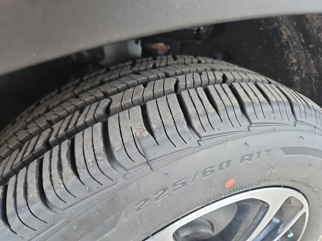 Used 2024 Chevrolet TrailBlazer LT w/ Driver Confidence Package FWD image 28