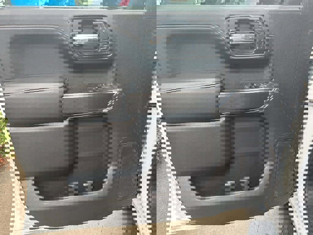 Used 2019 GMC Sierra 1500 AT4 w/ Driver Alert Package I image 14