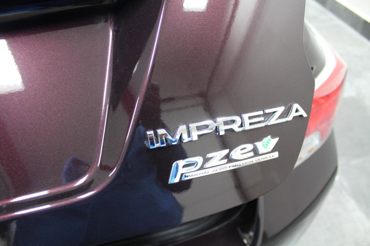 Used 2012 Subaru Impreza 2.0i Premium w/ All-Weather Pkg AWD/4WD image 26