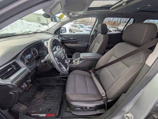 Used 2023 GMC Acadia SLE w/ Driver Convenience Package image 26