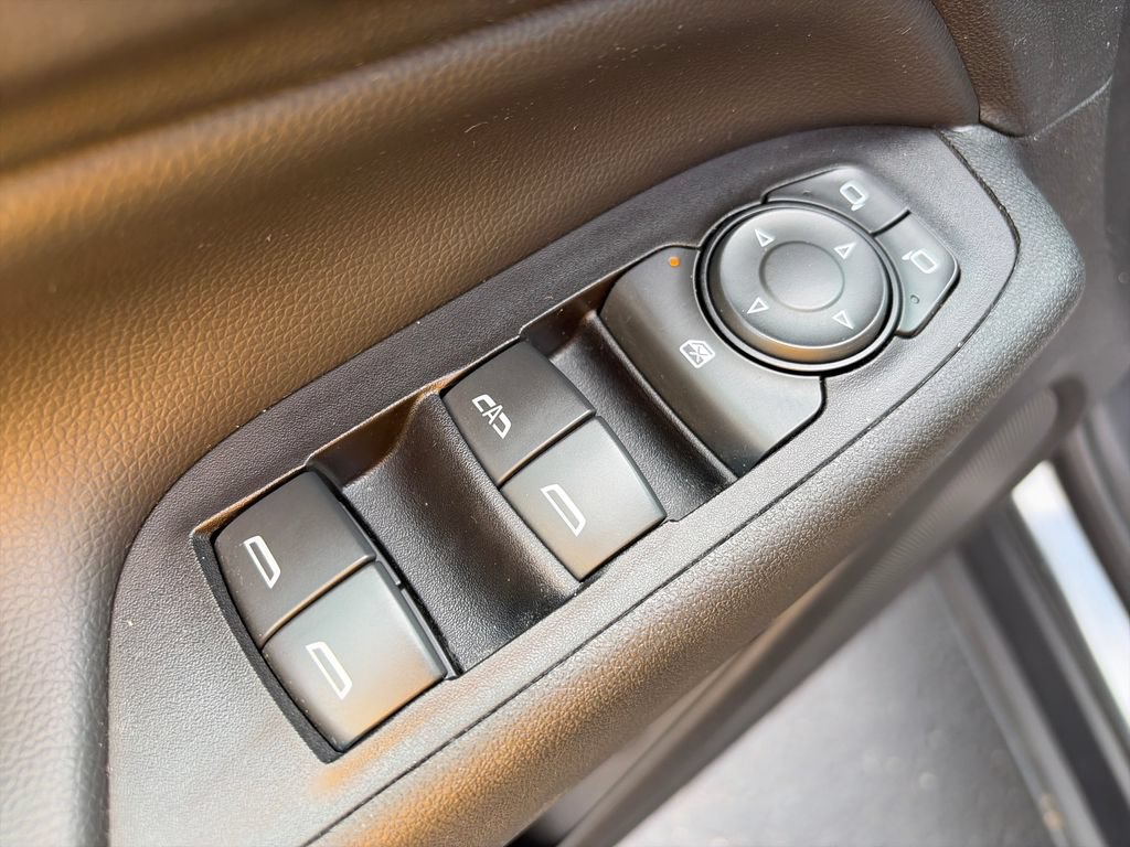 Used 2019 Chevrolet Equinox LT AWD/4WD image 18
