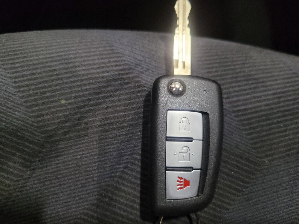Used 2015 Nissan Rogue S AWD/4WD image 32