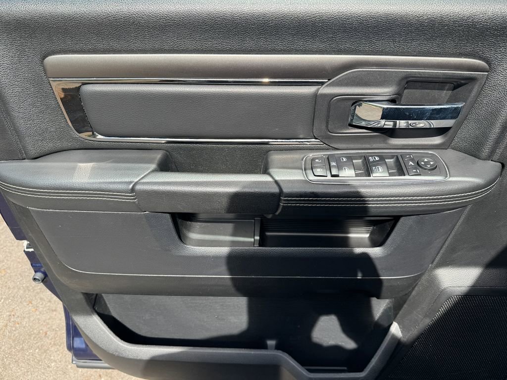 Used 2015 RAM 1500 Sport w/ Convenience Group AWD/4WD image 27