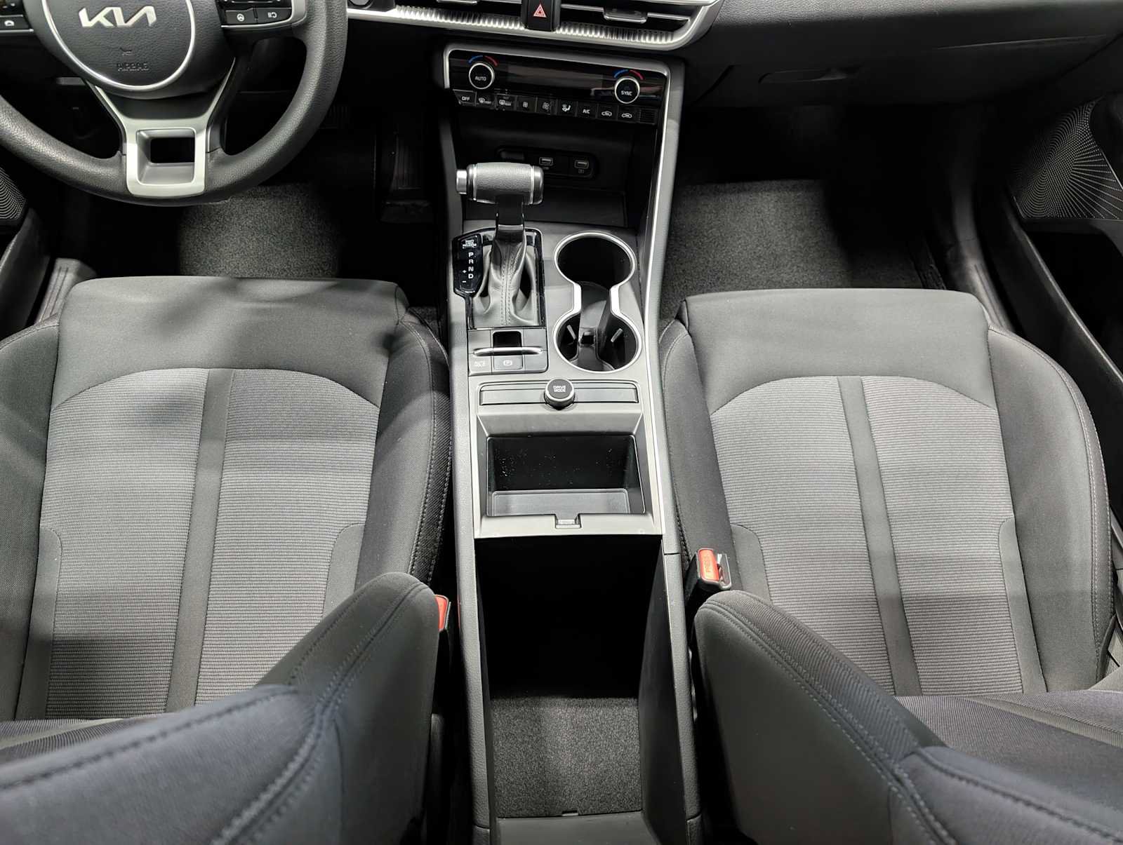 Certified 2024 Kia K5 LXS FWD image 18