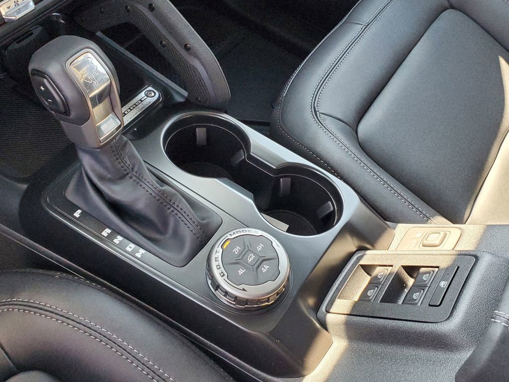 New 2025 Ford Bronco Badlands image 21