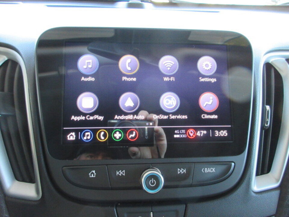 Used 2024 Chevrolet Malibu LT image 17