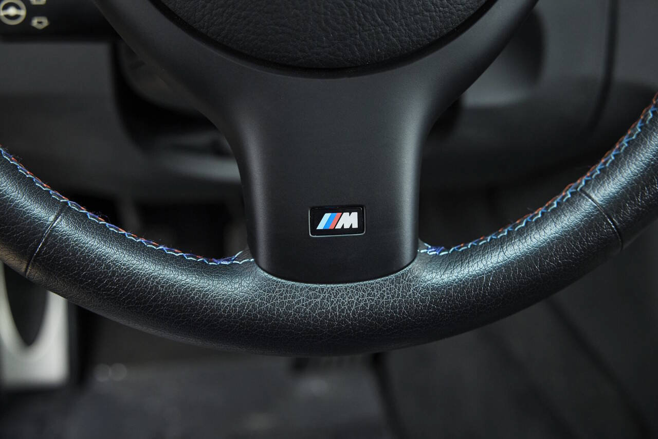 Used 2002 BMW M5 RWD image 43