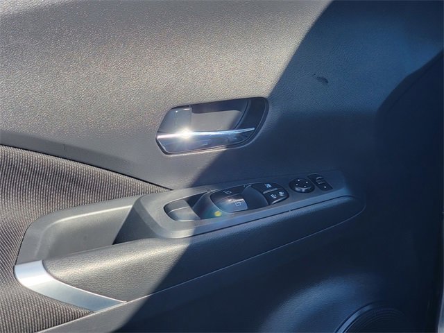 Used 2021 Nissan Kicks SV image 10