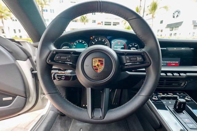 Used 2021 Porsche 911 Carrera 4 AWD/4WD image 56