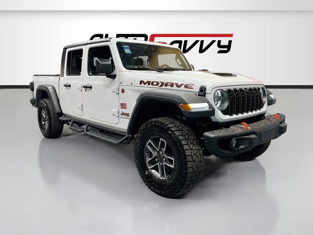 Used 2024 Jeep Gladiator Mojave w/ Technology Group AWD/4WD image 1