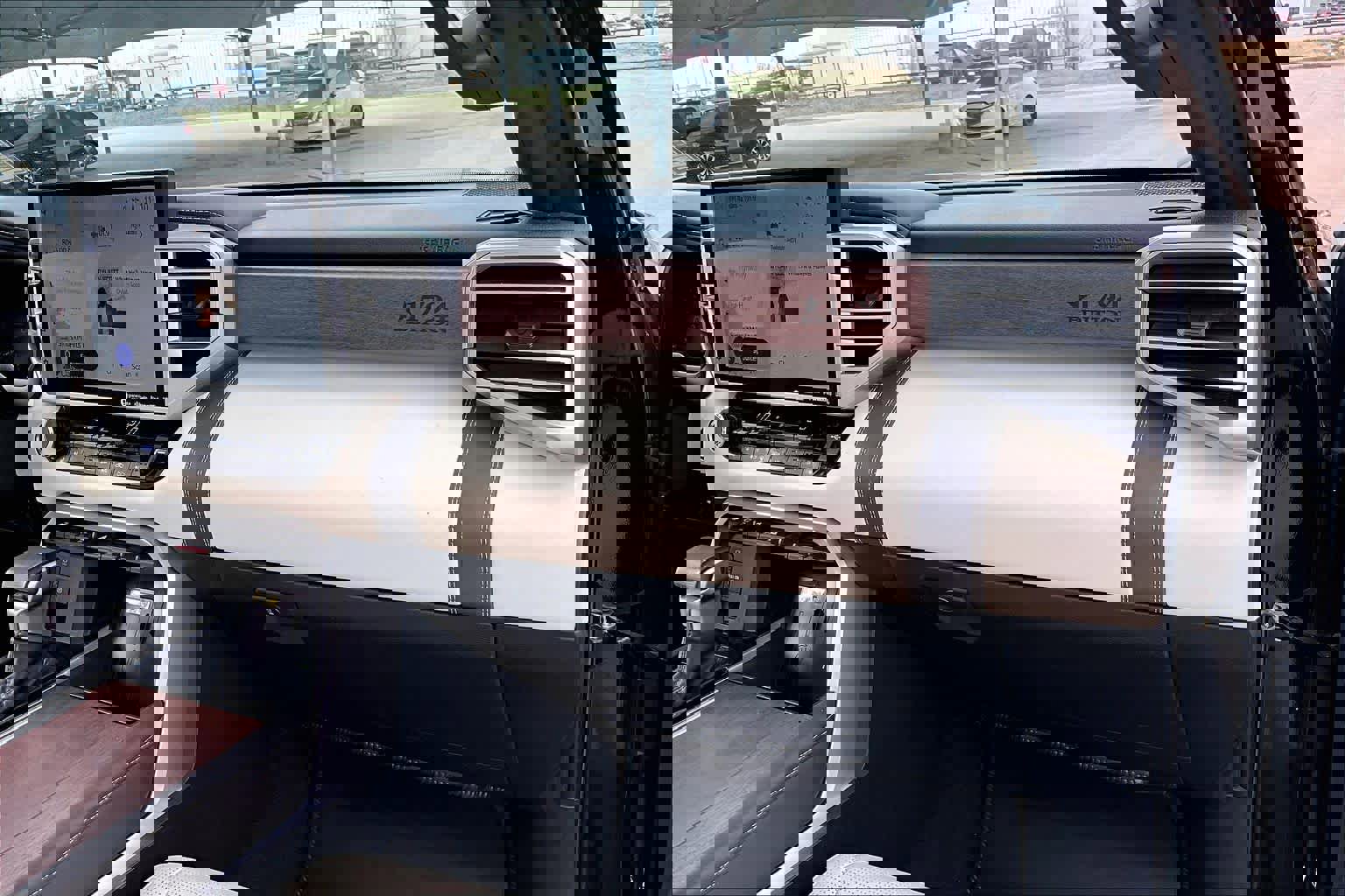 Used 2022 Toyota Tundra 1794 Edition image 18