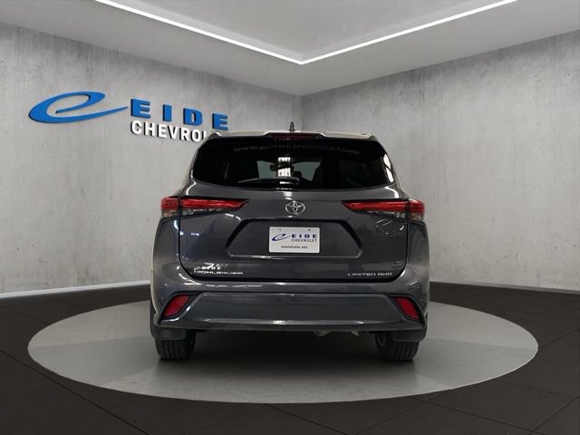 Used 2021 Toyota Highlander Limited AWD/4WD image 14