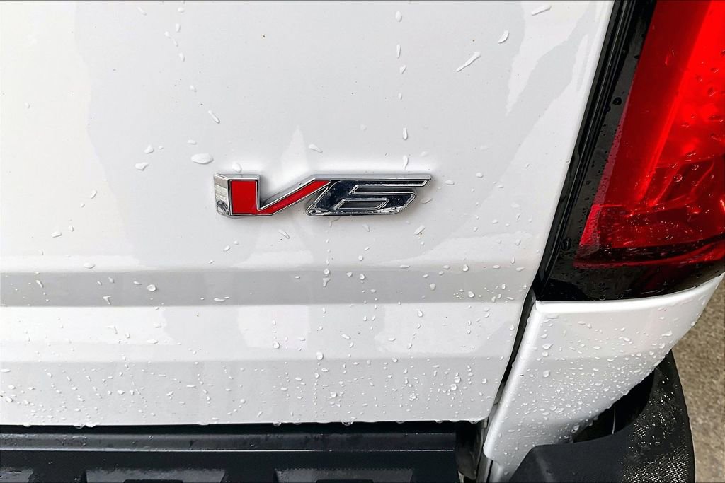 Used 2022 Chevrolet Colorado LT w/ LT Convenience Package image 25