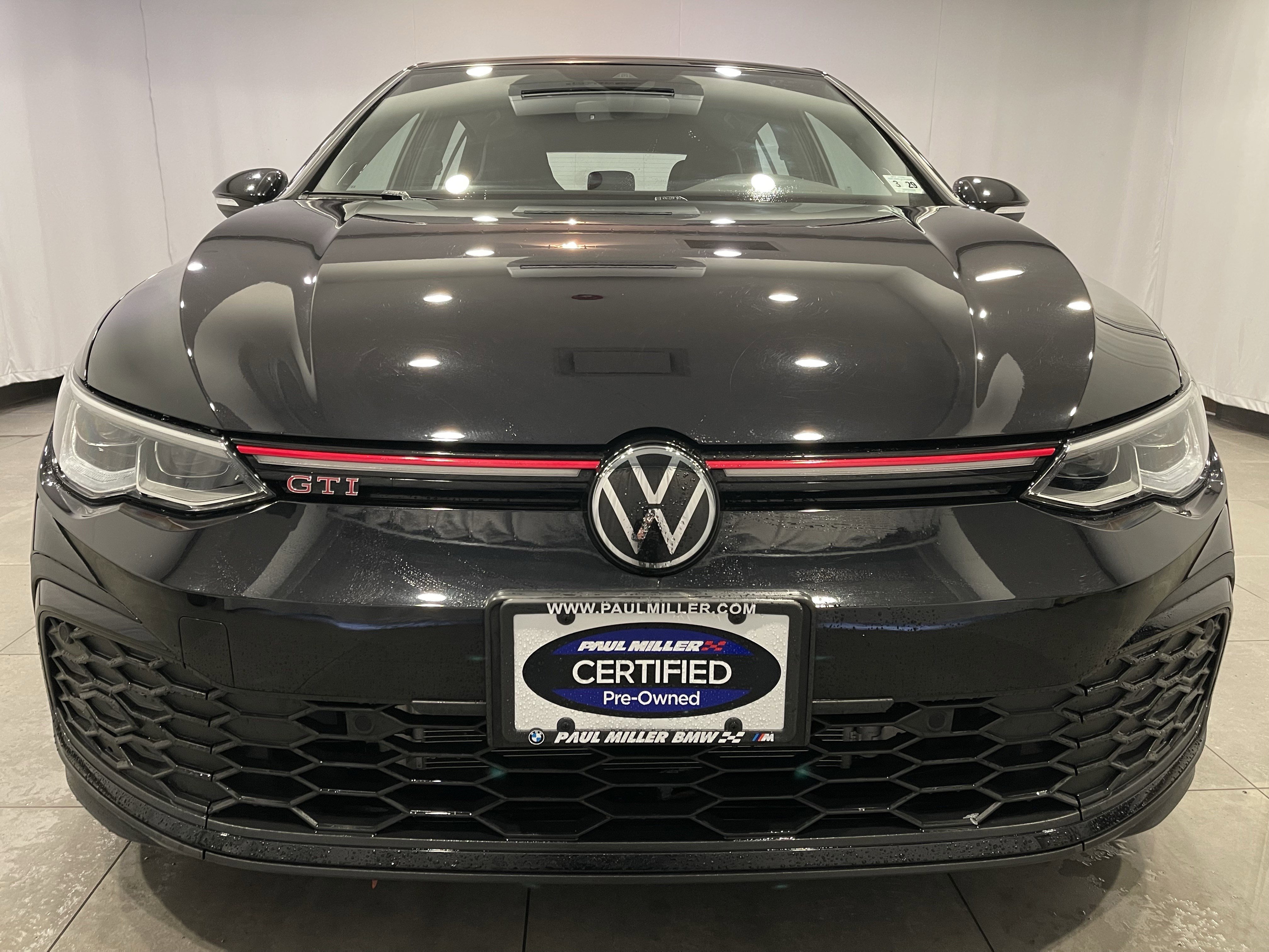 Used 2024 Volkswagen GTI SE image 2
