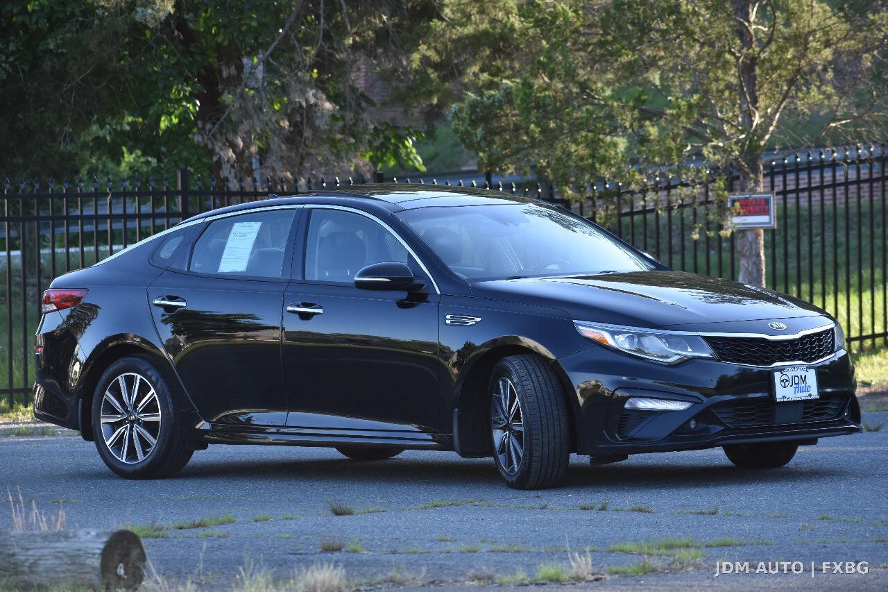 Used 2019 Kia Optima EX w/ EX Premium Package FWD image 4