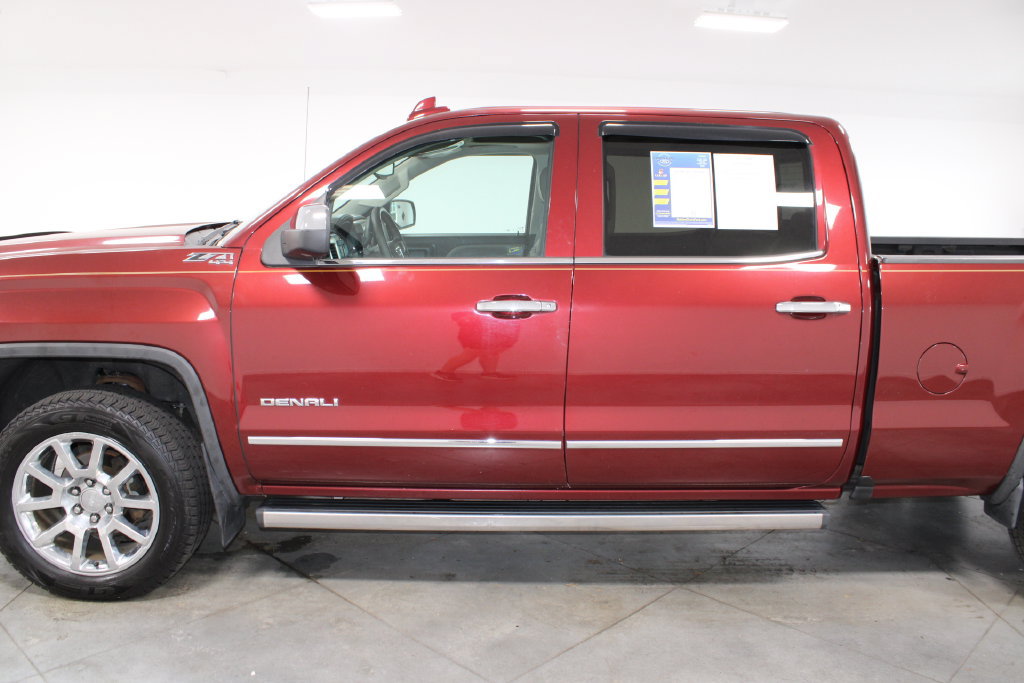Used 2016 GMC Sierra 1500 Denali w/ Enhanced Driver Alert Package AWD/4WD image 6
