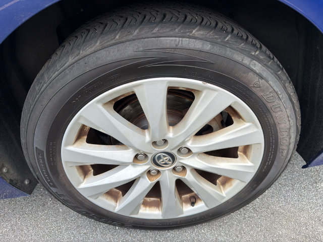 Used 2018 Toyota Camry LE FWD image 19