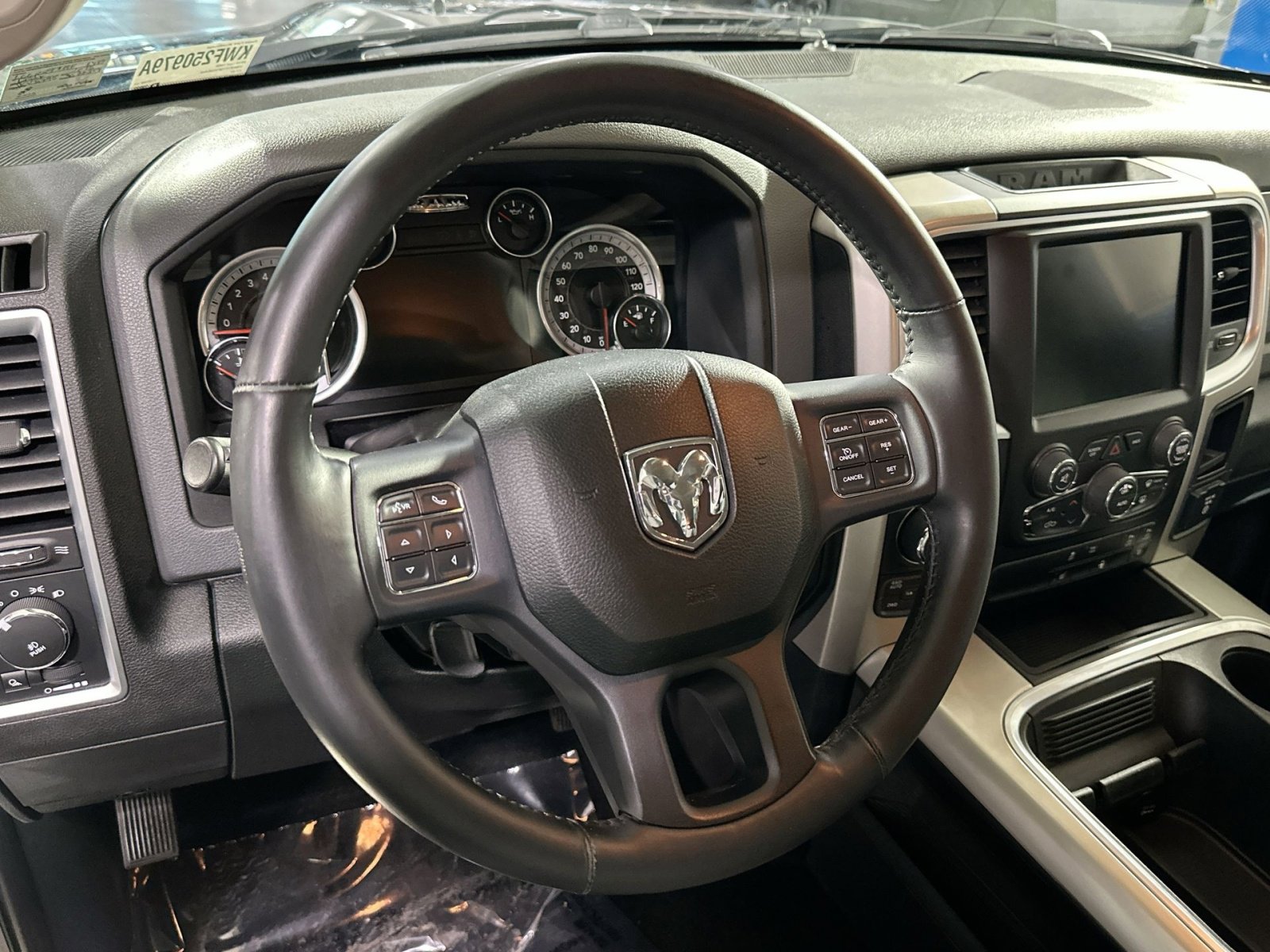 Used 2015 RAM 1500 Big Horn image 18