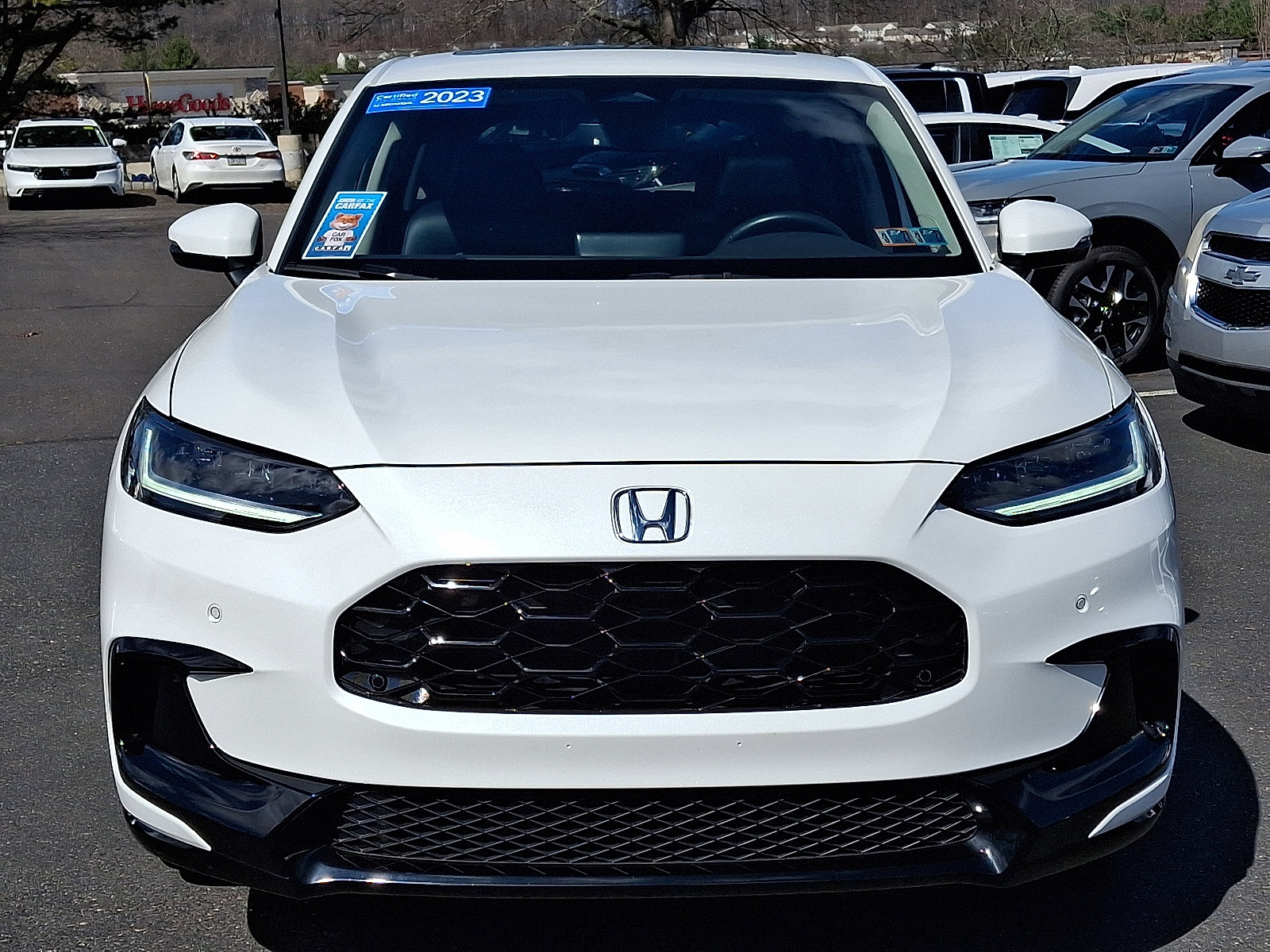 Used 2023 Honda HR-V EX-L image 2