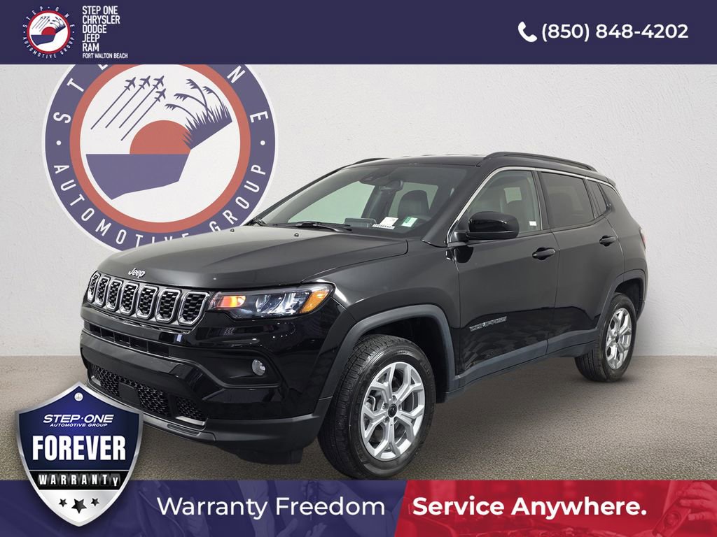 Used 2026 Jeep Compass Latitude AWD/4WD image 1
