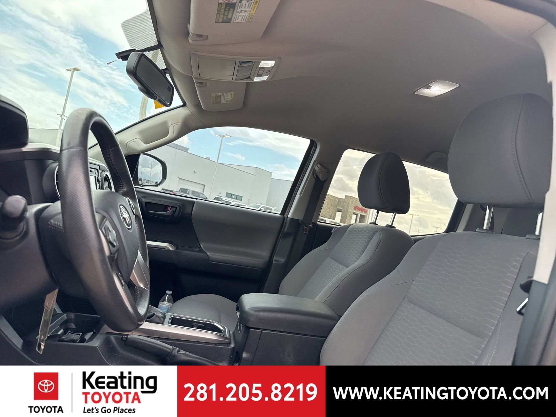 Used 2017 Toyota Tacoma SR5 w/ Tow Package image 17
