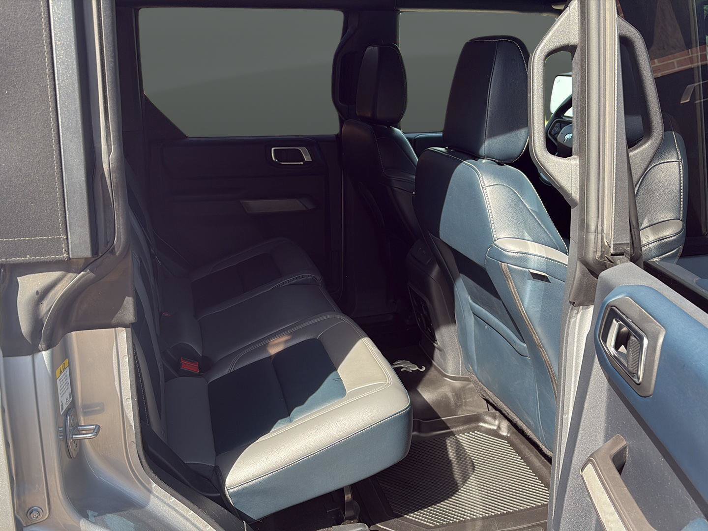 Used 2021 Ford Bronco Outer Banks AWD/4WD image 19