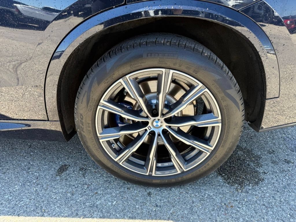 Used 2024 BMW X5 M60i AWD/4WD image 24