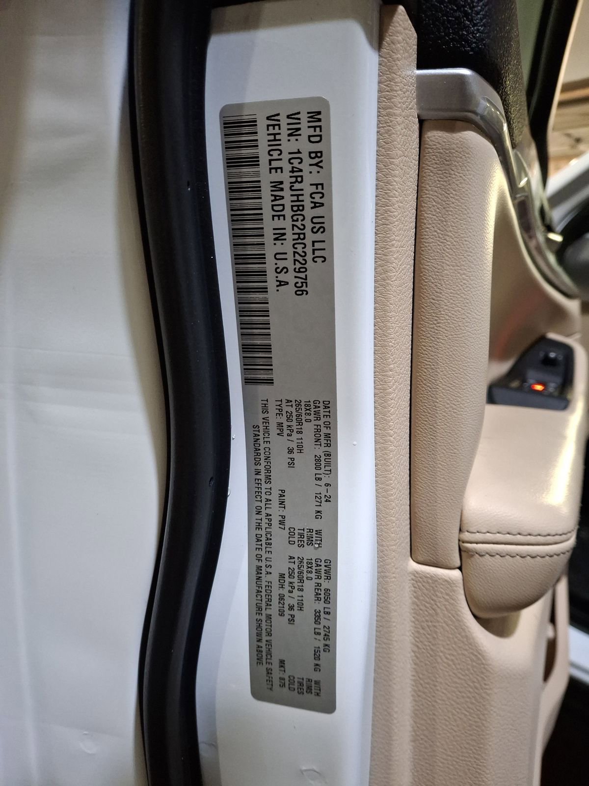 Certified 2024 Jeep Grand Cherokee Limited image 21