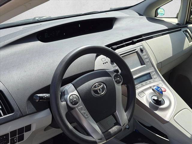Used 2014 Toyota Prius Three FWD image 6