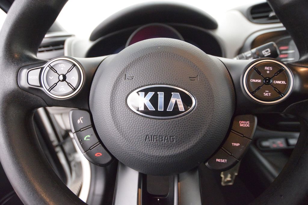 Used 2018 Kia Soul image 26
