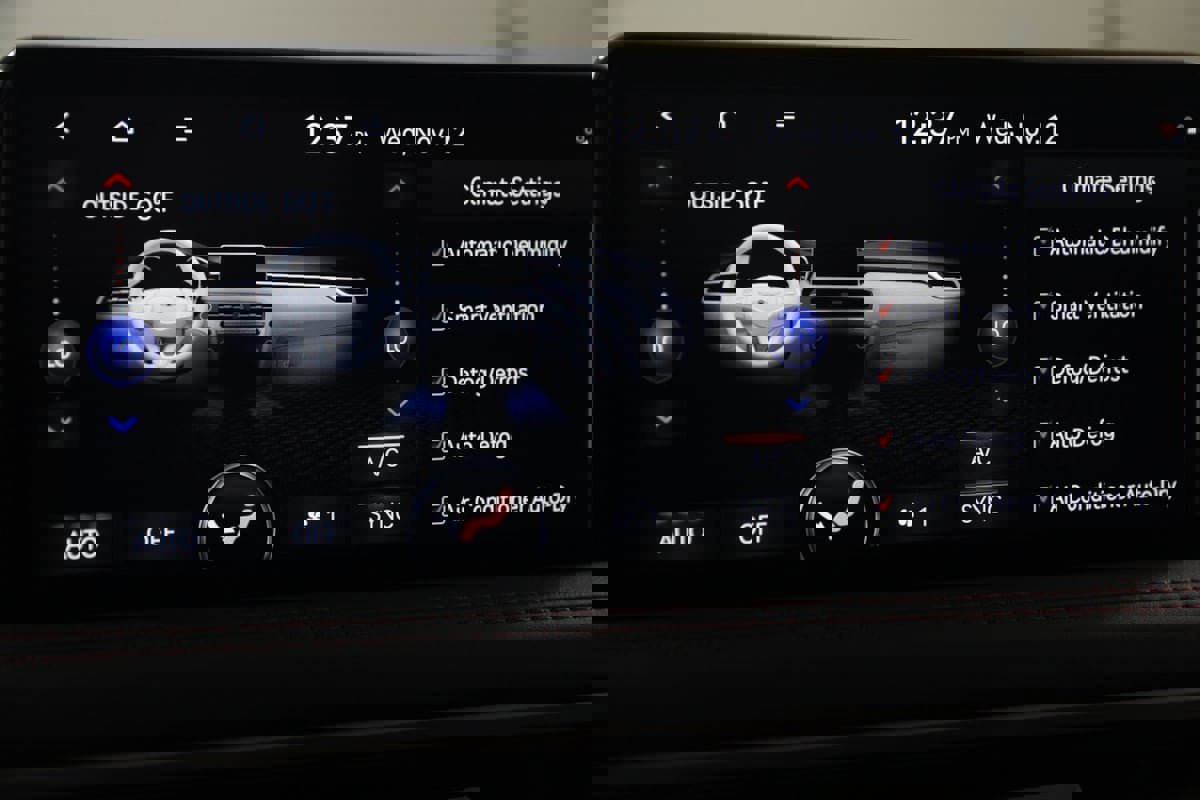 Used 2024 Genesis G70 3.3T Advanced image 41