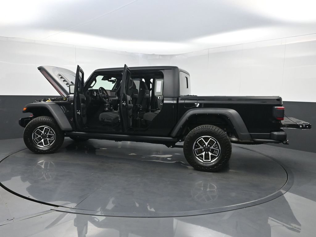 Used 2024 Jeep Gladiator Rubicon image 38