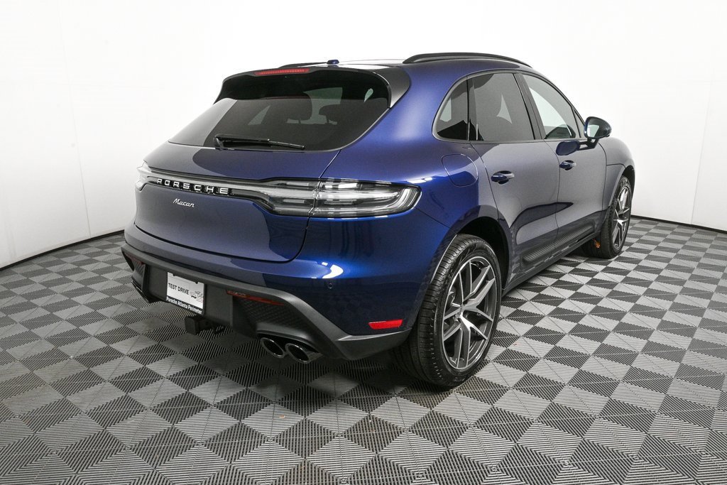 New 2025 Porsche Macan image 28