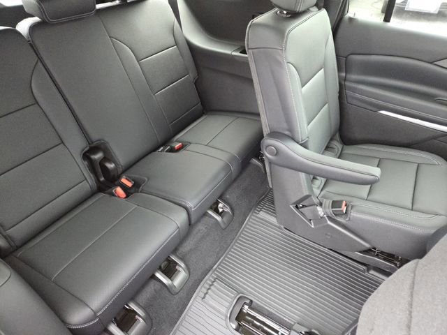 New 2026 Chevrolet Traverse LT w/ Driver Confidence Package image 25